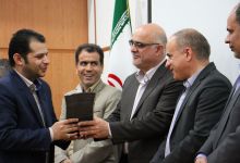 گزارش تصویری از مراسم تقدیر از کارمند نمونه در دانشگاه صنعتی شاهرود